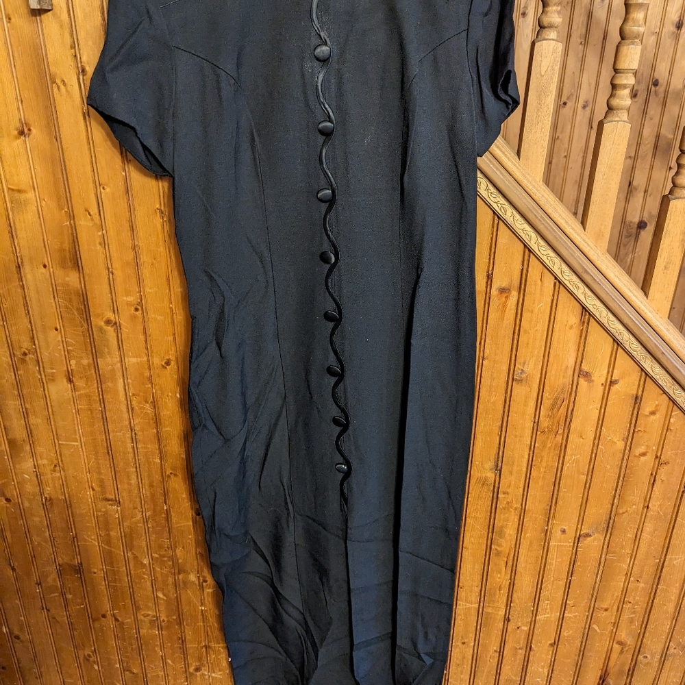 Women's dress